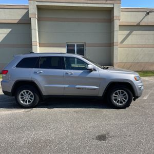 JEEP GRAND CHEROKEE LAREDO E - 10