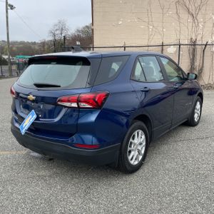 CHEVROLET EQUINOX LS - 8