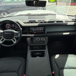 صورة مصغرة 37 لـ 2024 LAND Rover DEFENDER 110 P400 X-DYNAMIC SE