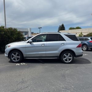 MERCEDES-BENZ GLE-CLASS - 3