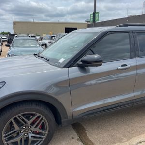 FORD EXPLORER ST - 2