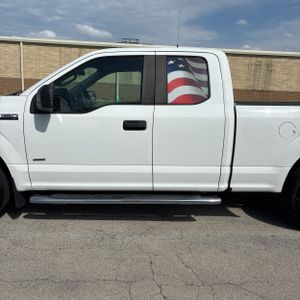 FORD F-150 XL - 4