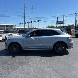 PORSCHE MACAN S - 3