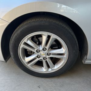 2017 Chevrolet CRUZE LT AUTO — миниатюра 17