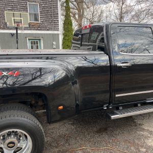 CHEVROLET SILVERADO 3500HD HIGH COUNTRY - 9