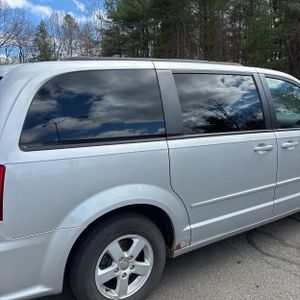 DODGE GRAND CARAVAN SXT - 9