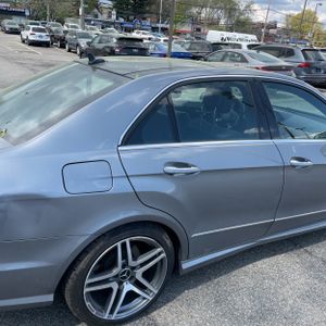 MERCEDES-BENZ E-CLASS - 9