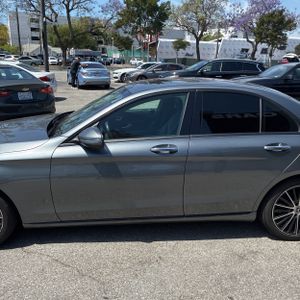 MERCEDES-BENZ C-CLASS - 4