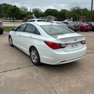 HYUNDAI SONATA GLS - 5