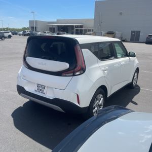 KIA SOUL LX - 8