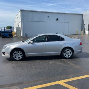 FORD FUSION SE - 3