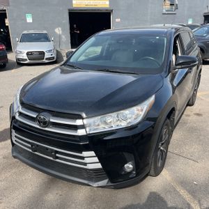 TOYOTA HIGHLANDER - 1