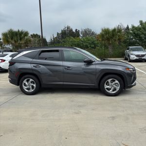 HYUNDAI TUCSON SEL - 10