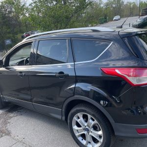 FORD ESCAPE TITANIUM - 6
