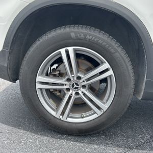 2022 Mercedes-BENZ GLC thumbnail 19