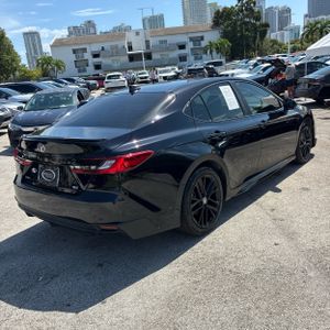 صورة 8 لـ 2025 Toyota CAMRY SE