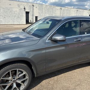 MERCEDES-BENZ GLC - 2