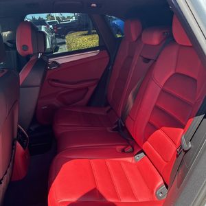 2021 Porsche MACAN TURBO 照片 34
