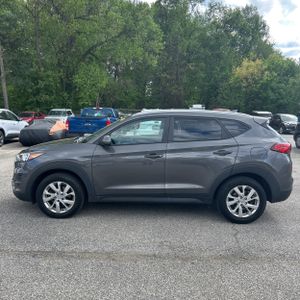 HYUNDAI TUCSON VALUE - 3