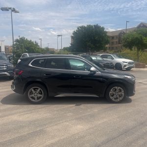 BMW X1 XDRIVE28I - 10