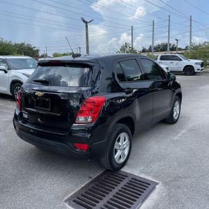 صورة 8 لـ 2022 Chevrolet TRAX LS
