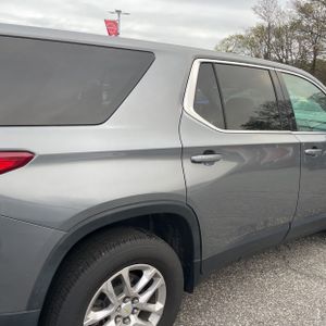 CHEVROLET TRAVERSE LS - 9