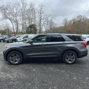 FORD EXPLORER XLT - 3