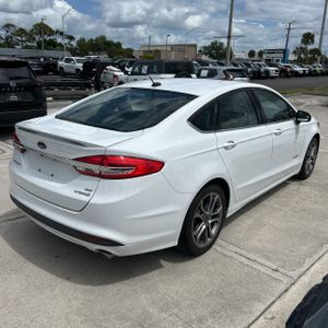 FORD FUSION HYBRID SE - 8