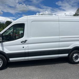 FORD TRANSIT 250 - 4