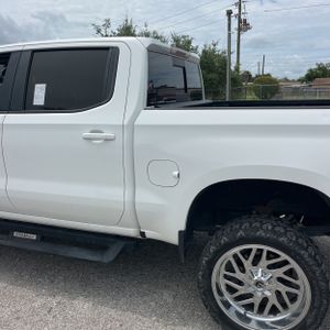 2020 Chevrolet SILVERADO 1500 LT — фото 6