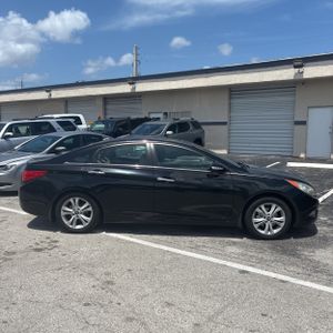 HYUNDAI SONATA LIMITED - 10