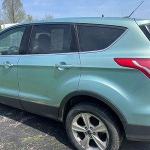 FORD ESCAPE SE - 6