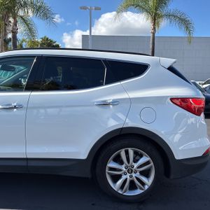 HYUNDAI SANTA FE SPORT 2.0T - 6