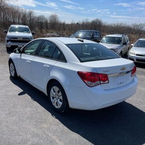 CHEVROLET CRUZE LIMITED LS AUTO - 4