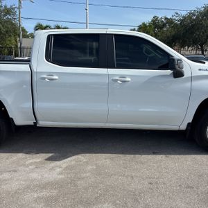 2025 Chevrolet SILVERADO 1500 RST — миниатюра 11