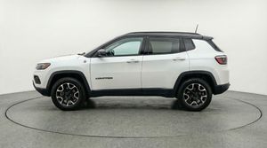 صورة 4 لـ 2025 JEEP COMPASS TRAILHAWK