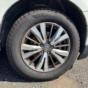 صورة 20 لـ 2017 Nissan PATHFINDER SV