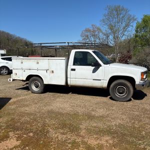 CHEVROLET C/K 2500 SERIES C2500 - 10