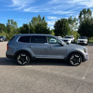 2025 KIA TELLURIDE S — фото 10