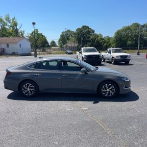 HYUNDAI SONATA HYBRID BLUE - 10