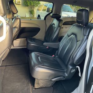 2022 Chrysler PACIFICA TOURING L — миниатюра 33