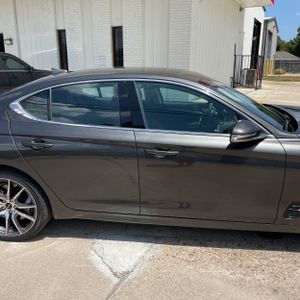 2026 Genesis G70 2.5T STANDARD — фото 11