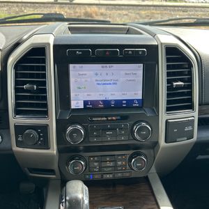 صورة مصغرة 36 لـ 2020 FORD F-150 LARIAT