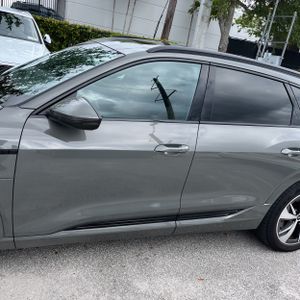 AUDI Q8 E-TRON QUATTRO PREMIUM - 4