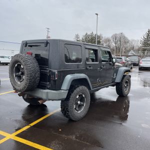 JEEP WRANGLER UNLIMITED X - 7