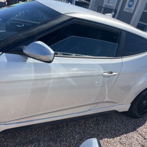 HYUNDAI VELOSTER TURBO - 3