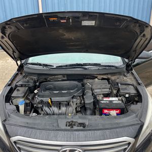 صورة مصغرة 40 لـ 2015 Hyundai SONATA SE