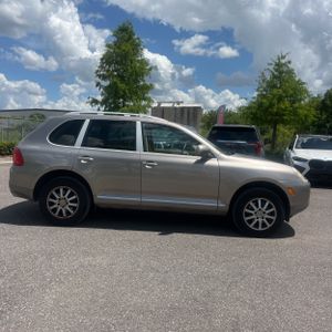 PORSCHE CAYENNE - 10
