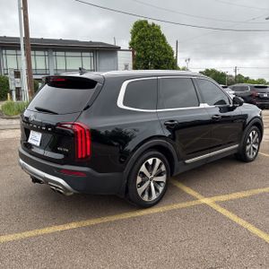 KIA TELLURIDE - 8