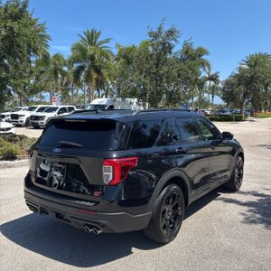 FORD EXPLORER ST - 8